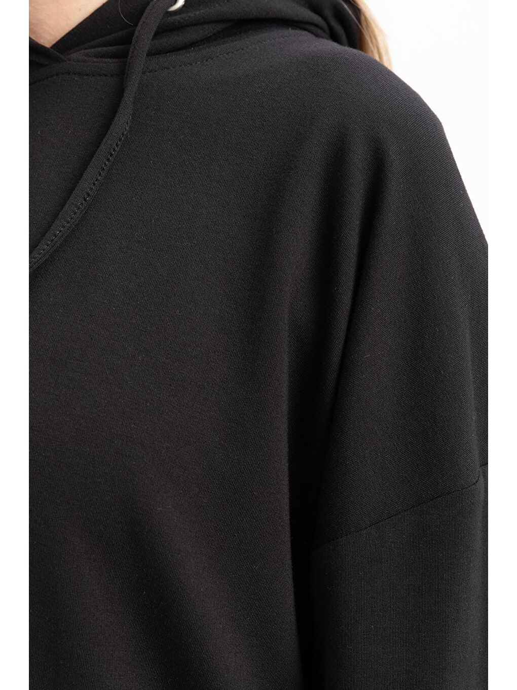 Siyah-Kapüşonlu Elastanlı Etekli Takım-5