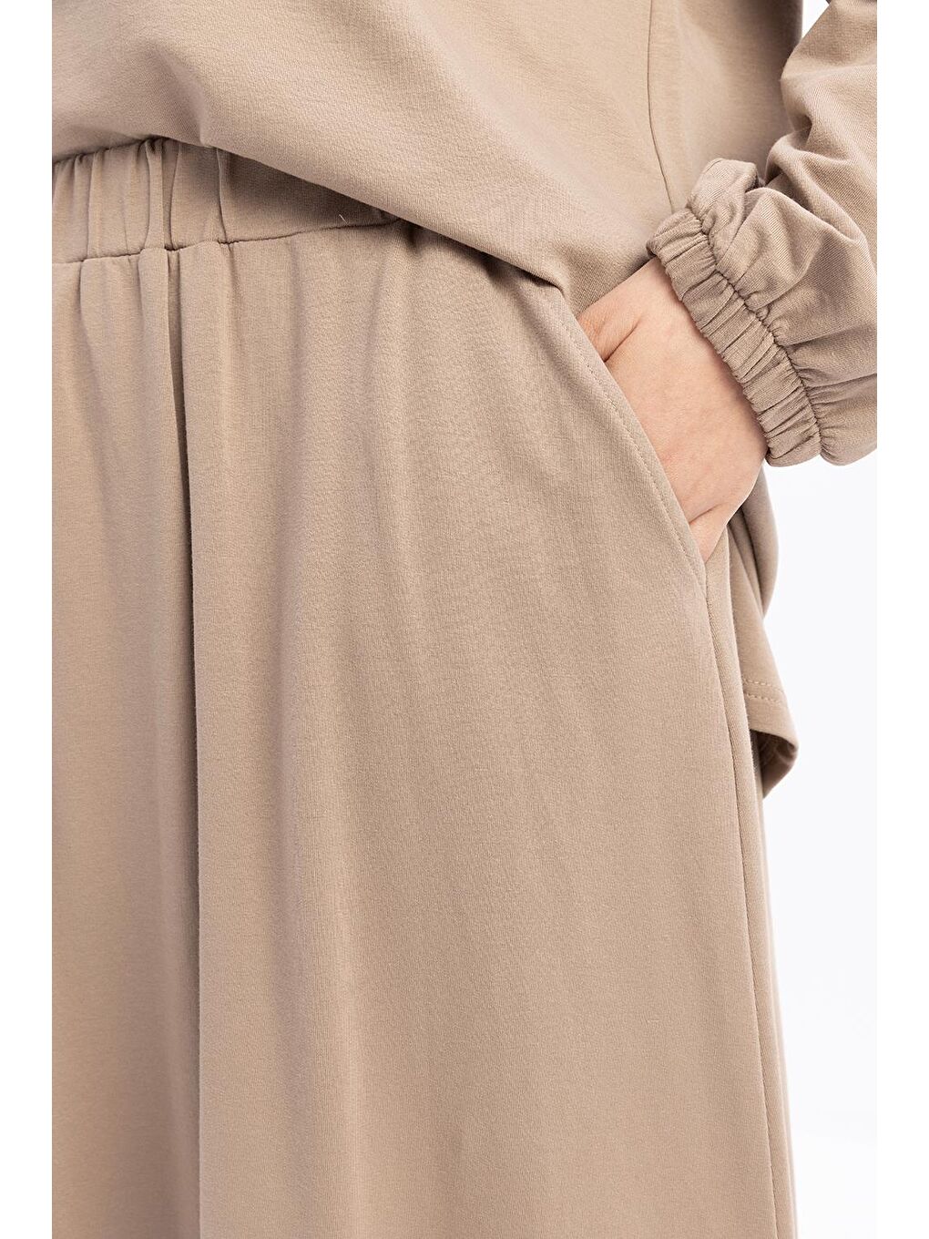 Bej Vizon-Kapüşonlu Elastanlı Etekli Takım-5