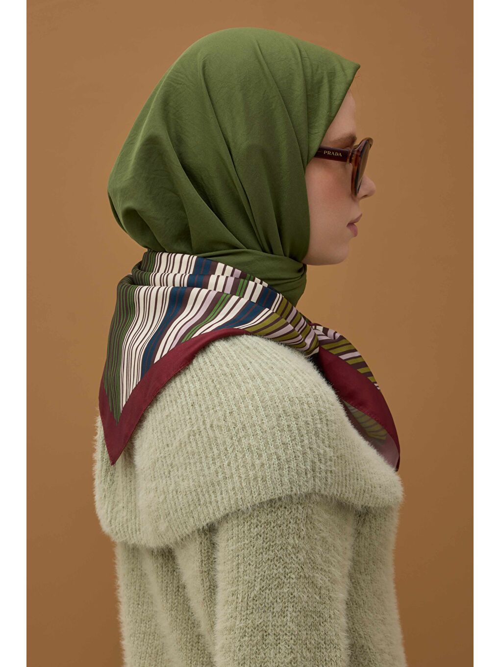 Yeşil Soft Kraş Eşarp Selvi-1