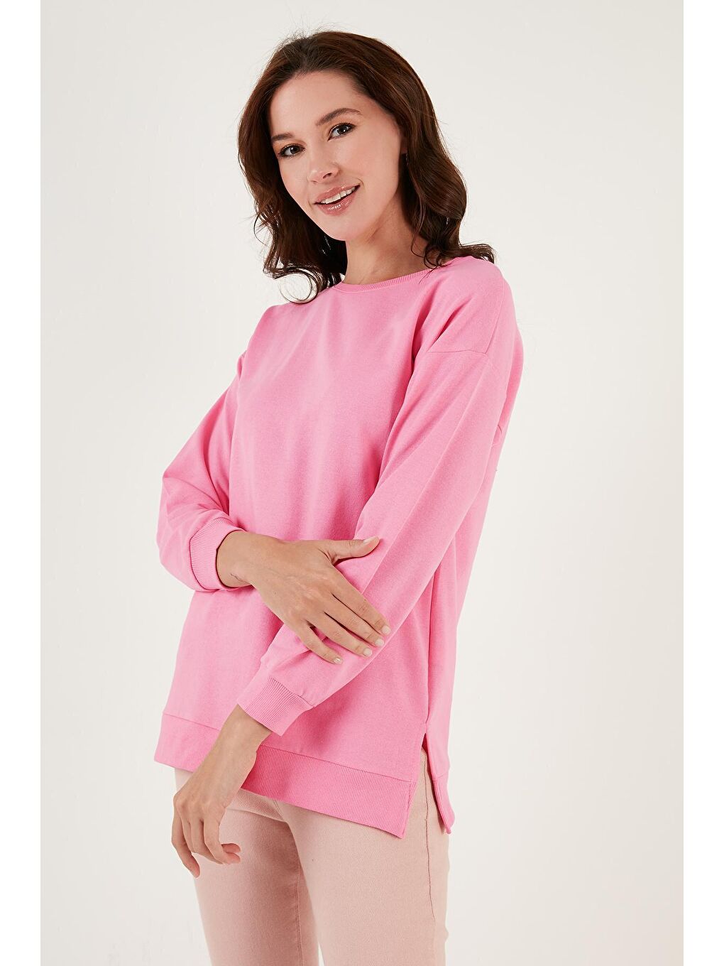 Lela Canlı Pembe Pamuklu Regular Fit Bisiklet Yaka Basic Sweat 5863569 - 1