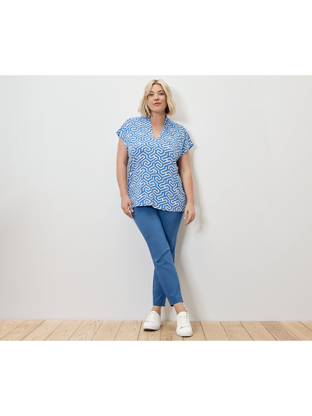 Kadın Bluz, V Yaka, Mavi-5