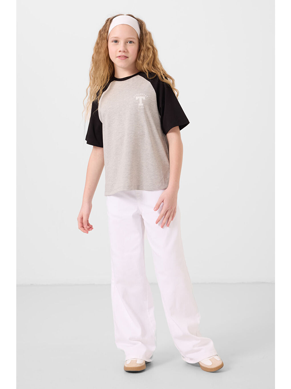 Gri Melanj O Yaka Pamuklu Baskılı Oversize Fit Kız Çocuk T-Shirt - 75179