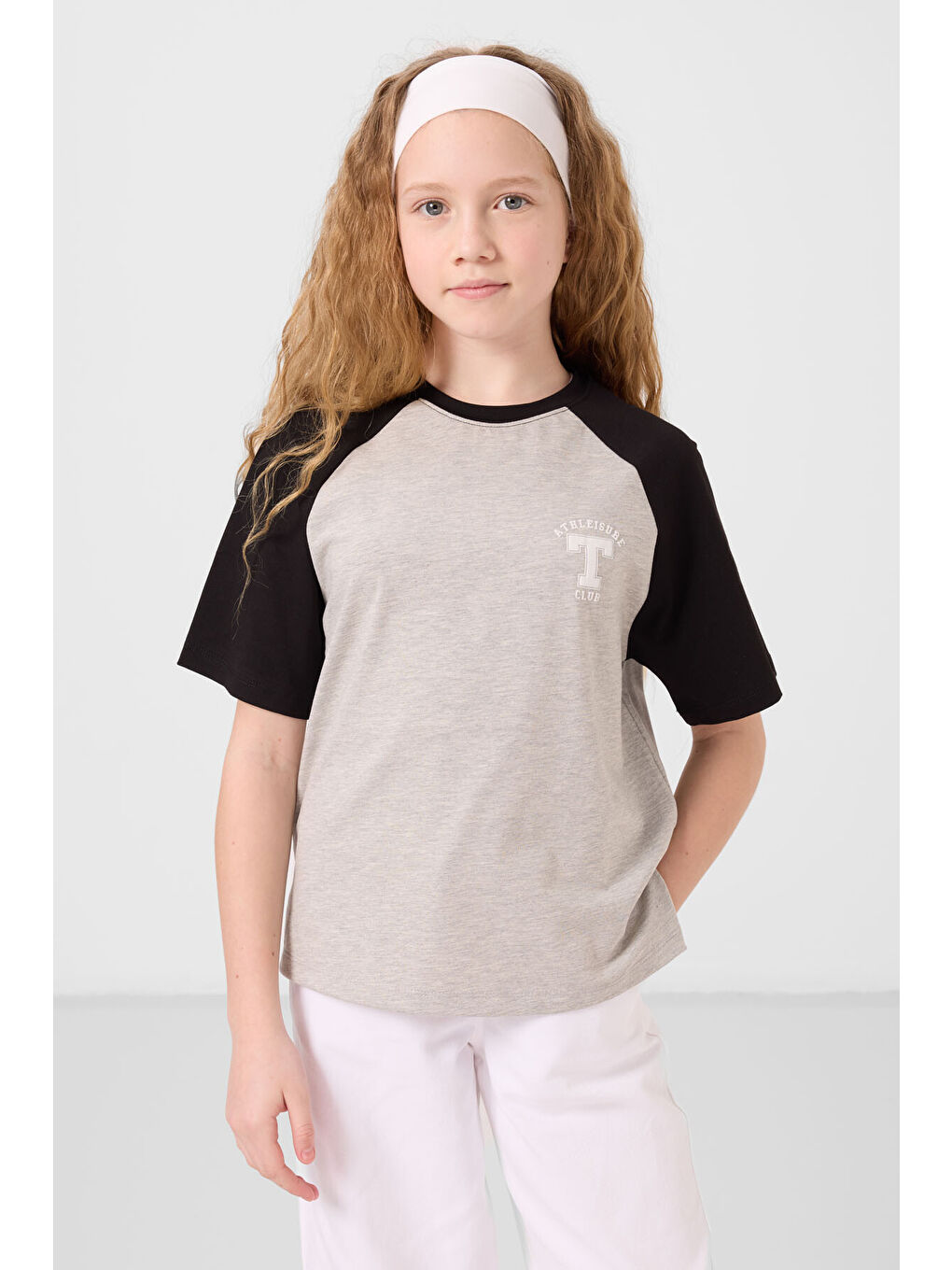 Gri Melanj O Yaka Pamuklu Baskılı Oversize Fit Kız Çocuk T-Shirt - 75179-2