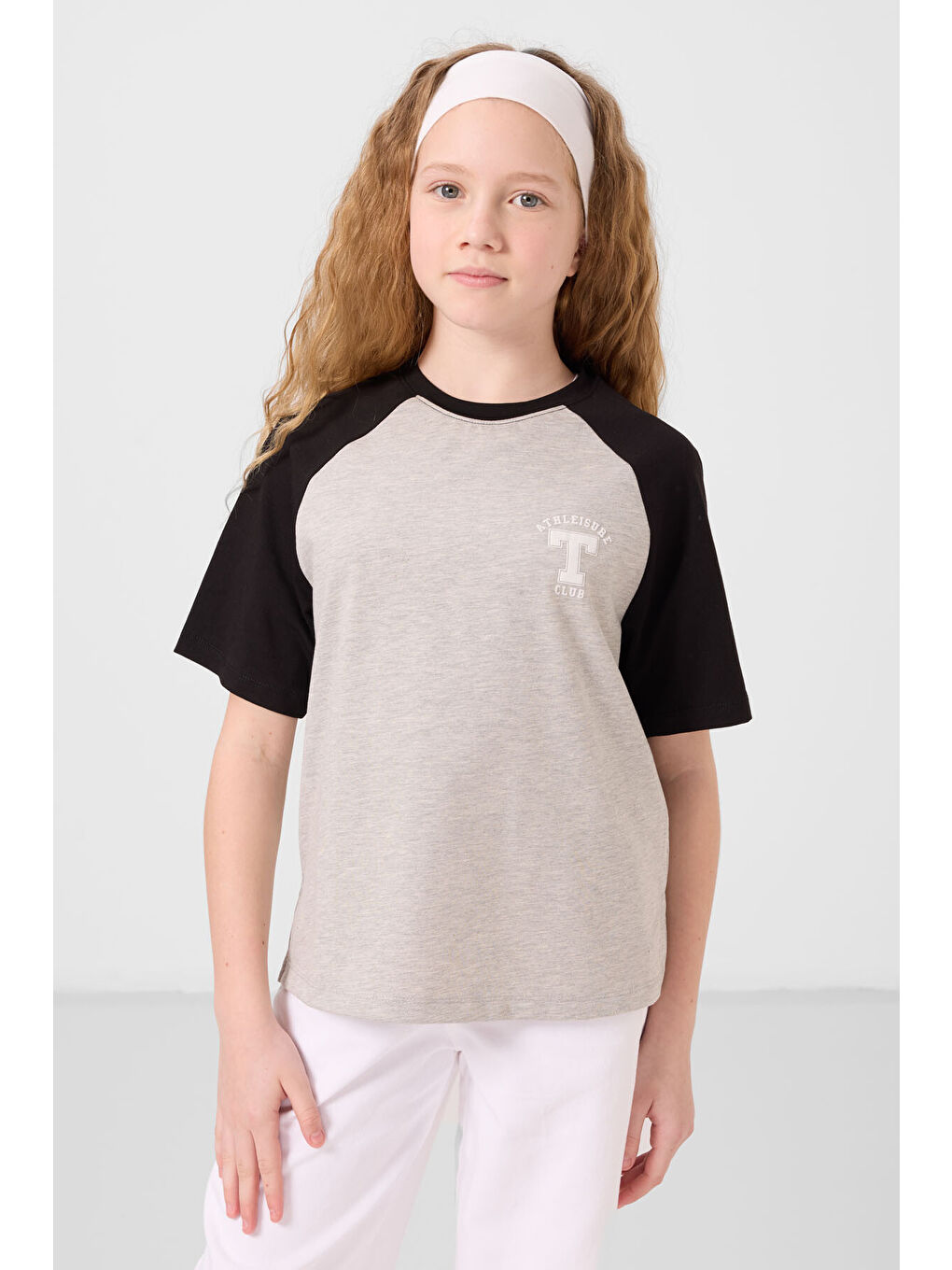 Gri Melanj O Yaka Pamuklu Baskılı Oversize Fit Kız Çocuk T-Shirt - 75179-4