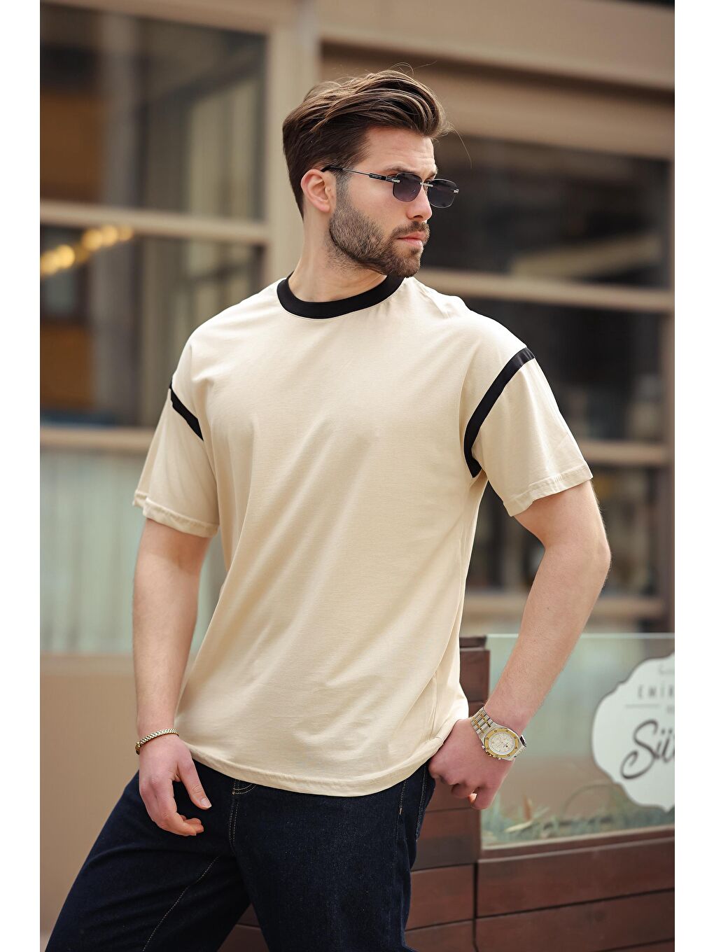 Bej Bisiklet Yaka Regular Fit Erkek %100 Pamuk Tişört E7126