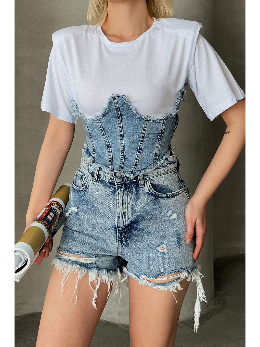 Beyaz Denim Korsajlı Omuz Vatkalı Tasarım T-shirt-1