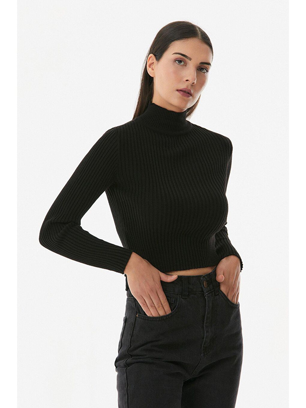 Siyah Fitilli Dik Yaka Triko Kazak-2