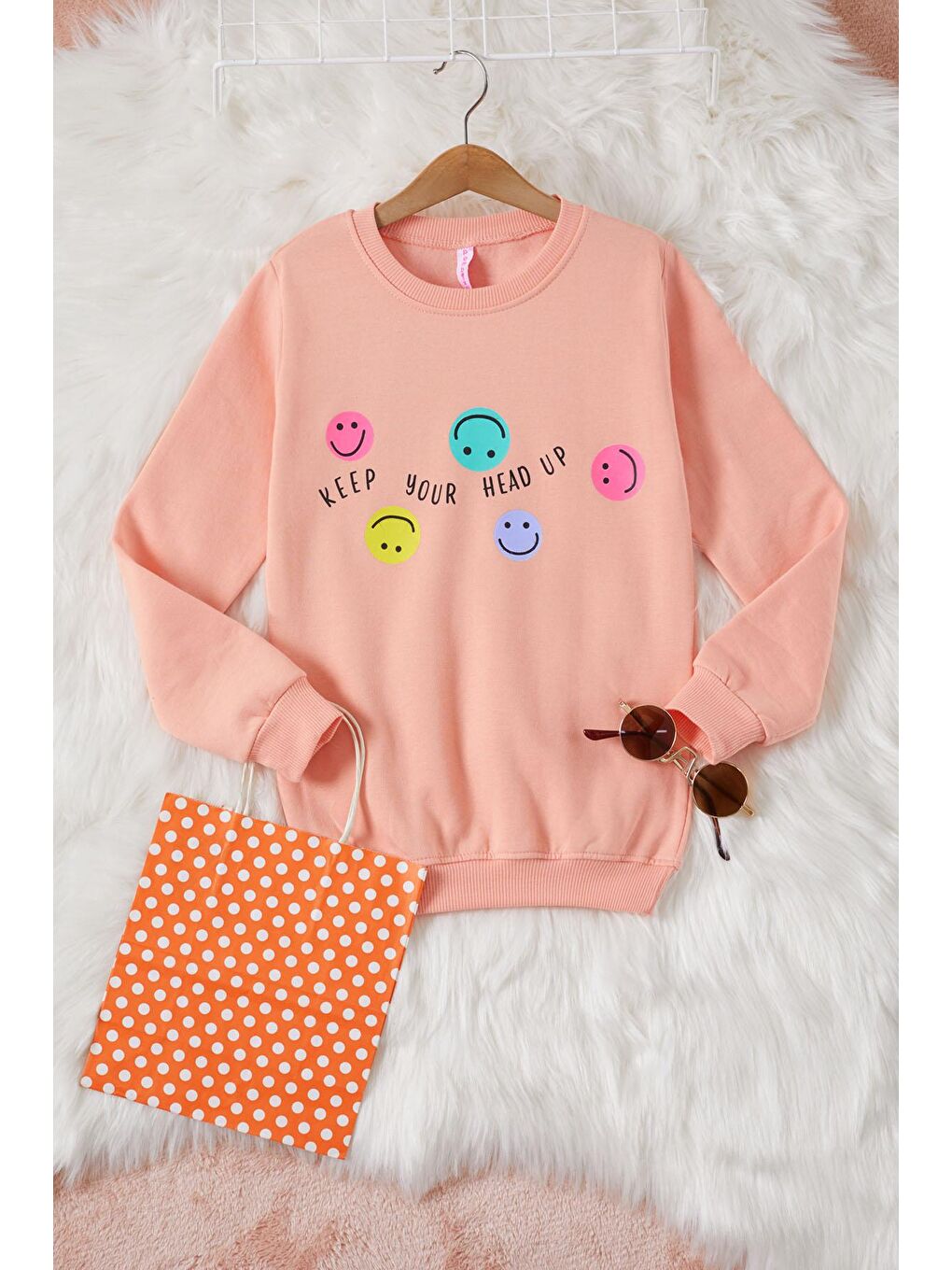 Pembe Somon Gülen Yüz Baskılı Kız Çocuk Bisiklet Yaka Sweatshirt 17285