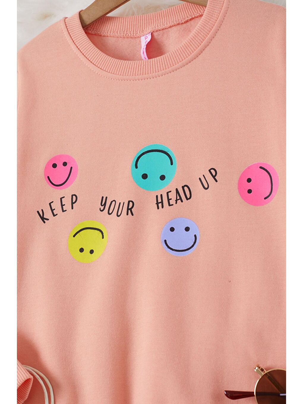 Pembe Somon Gülen Yüz Baskılı Kız Çocuk Bisiklet Yaka Sweatshirt 17285-3
