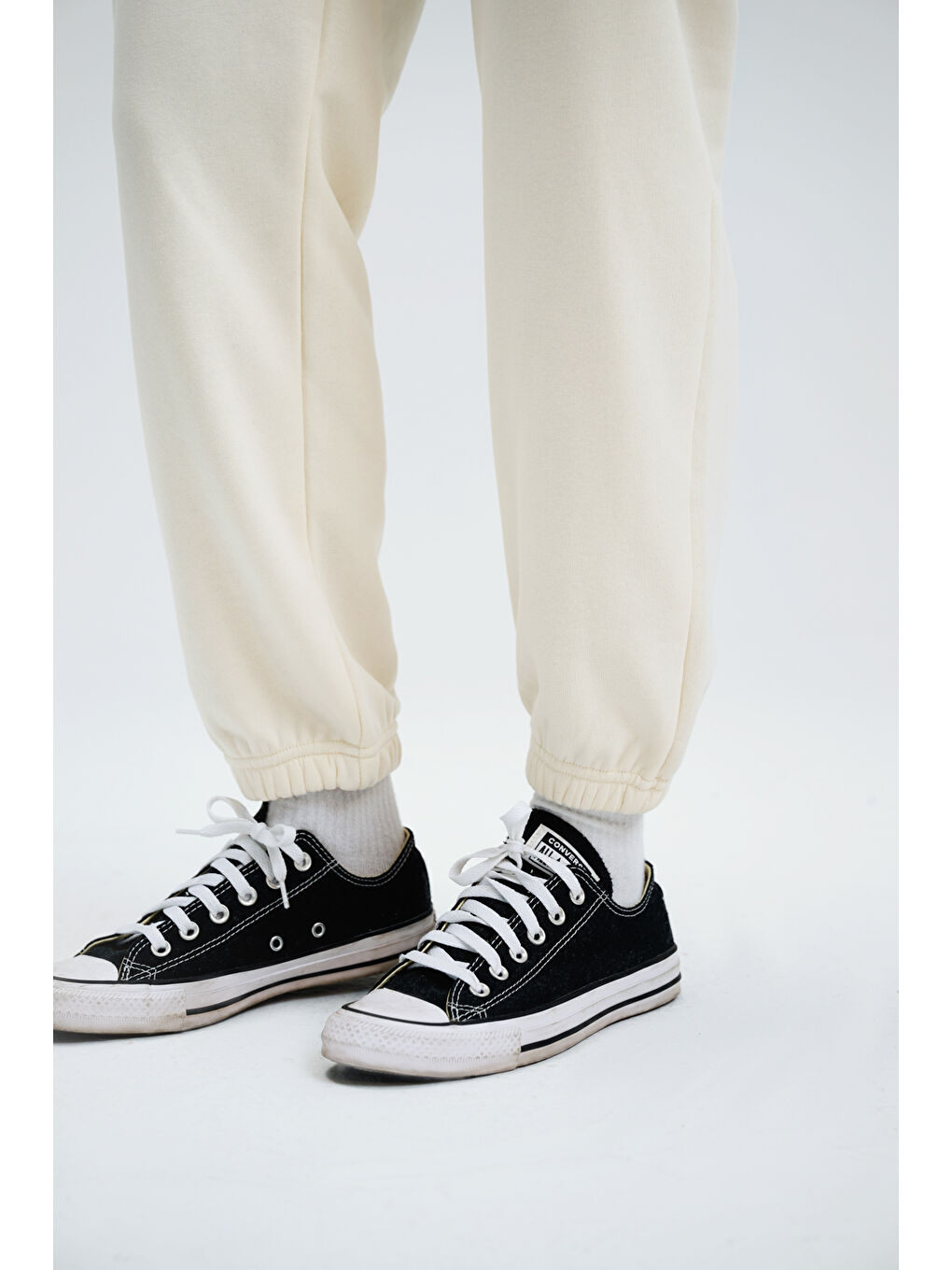 Ekru Kadın Timeless Jogger Krem Eşofman Altı-4