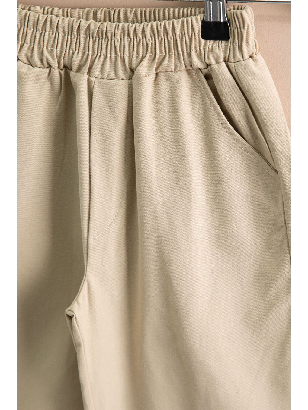 Bej Çizgi Desenli Polo Yaka Düğmeli Erkek Çocuk Şortlu 2li Takım 21114-2