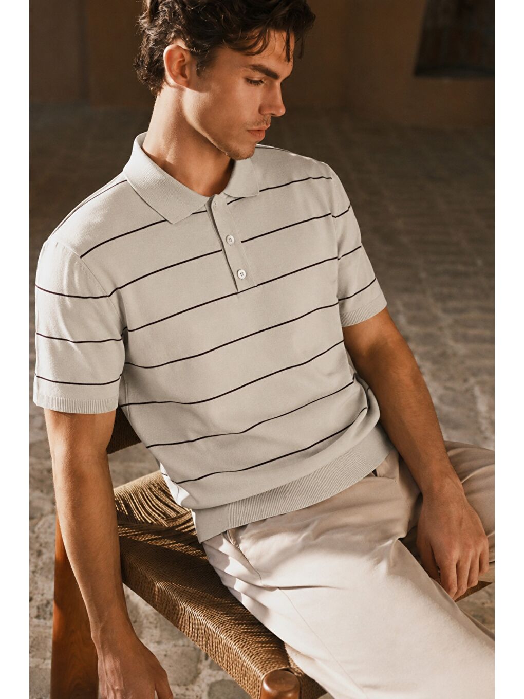 Bej Erkek Old Money Çizgili Polo Yaka Triko Tişört Slim Fit