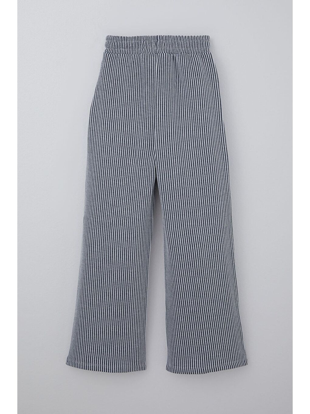 Kız Çocuk Pantolon Çizgili Fiyonk Bağcık Aksesuarlı Beli Lastik Detaylı Karışık Renk (4-8 Yaş)-1