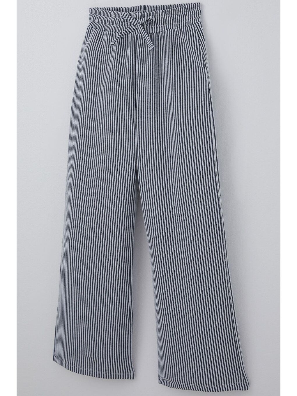 Kız Çocuk Pantolon Çizgili Fiyonk Bağcık Aksesuarlı Beli Lastik Detaylı Karışık Renk (4-8 Yaş)-2