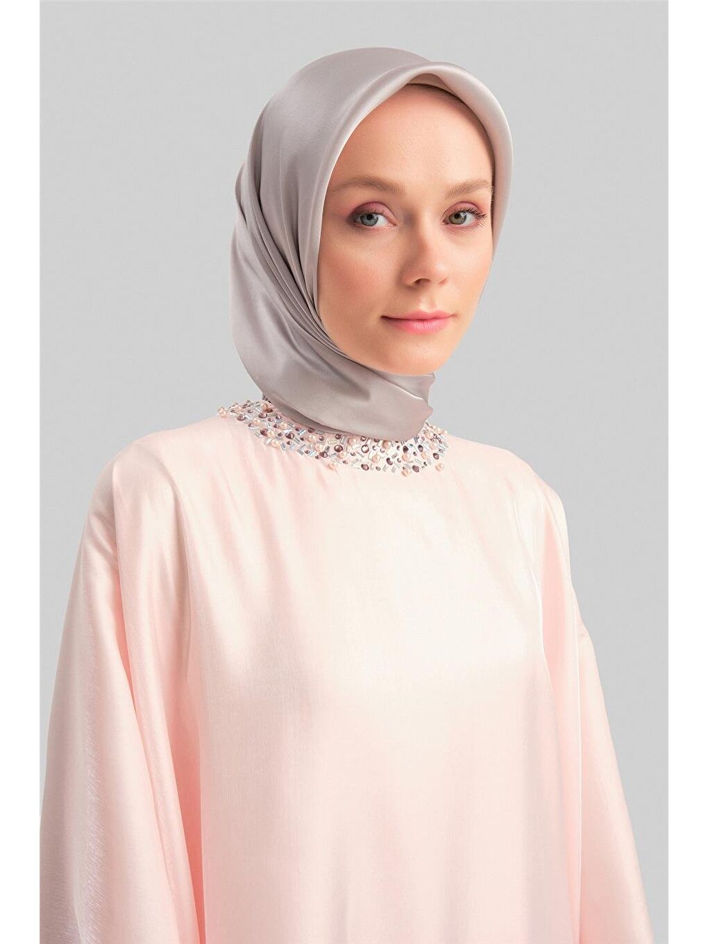 Pembe İşleme Detaylı Takım 24Y6833 Pudra