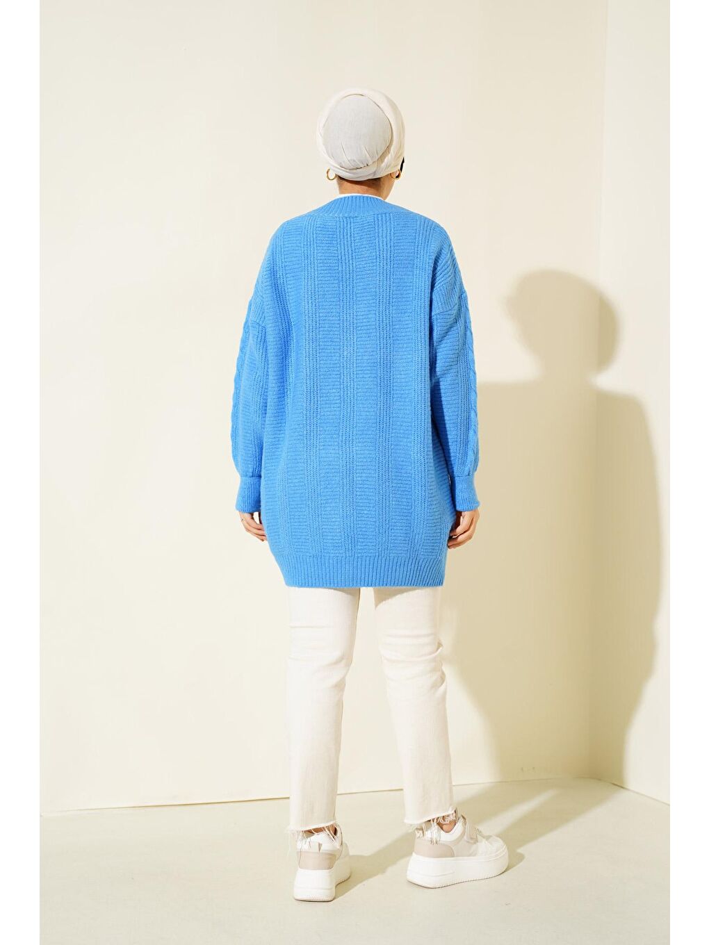 15768 Tesettür Triko Hırka - Koyu Mavi-5