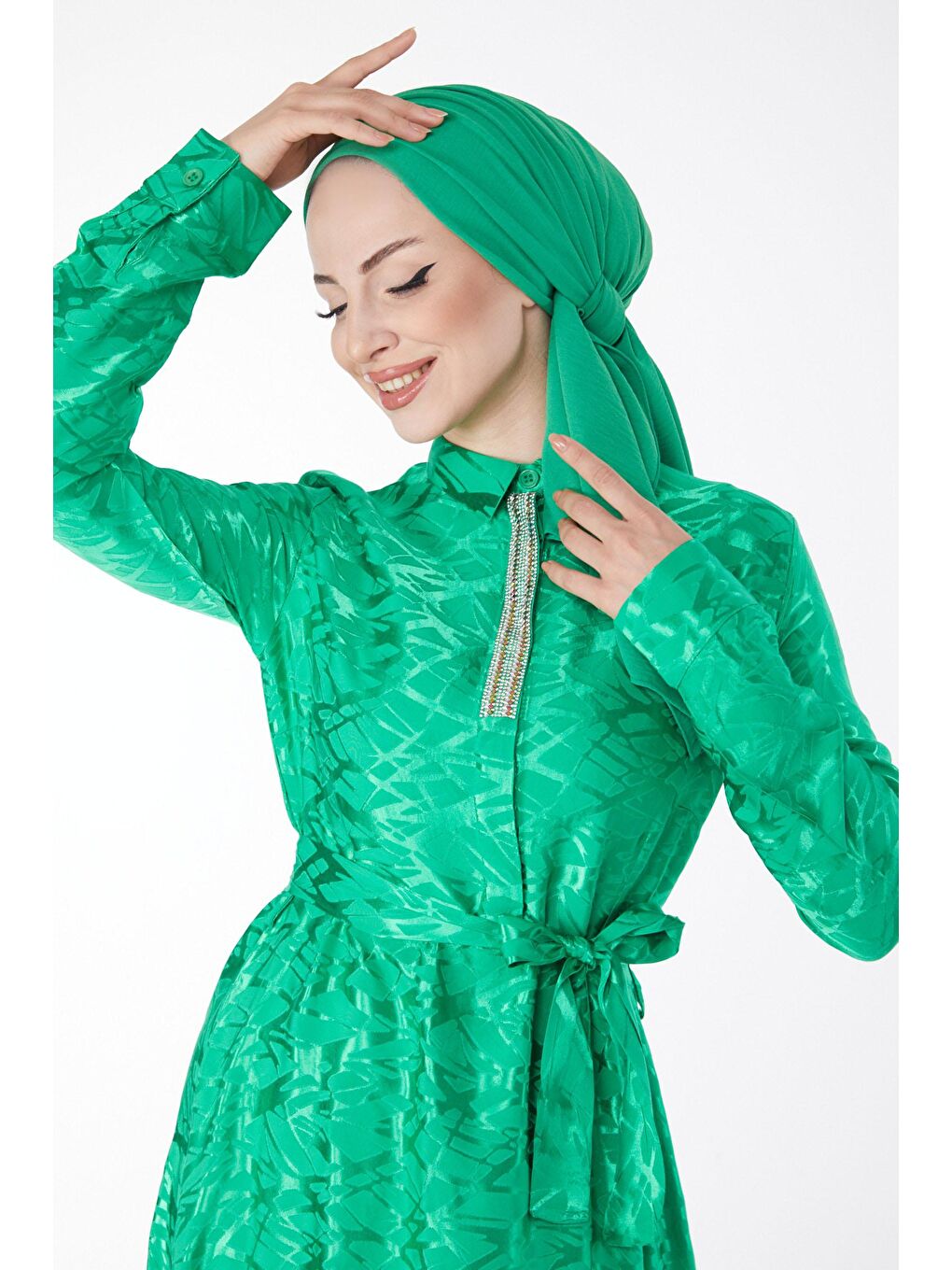 Düz Gömlek Yaka Kadın Yeşil Taş Detaylı Abiye Elbise - 25191-4