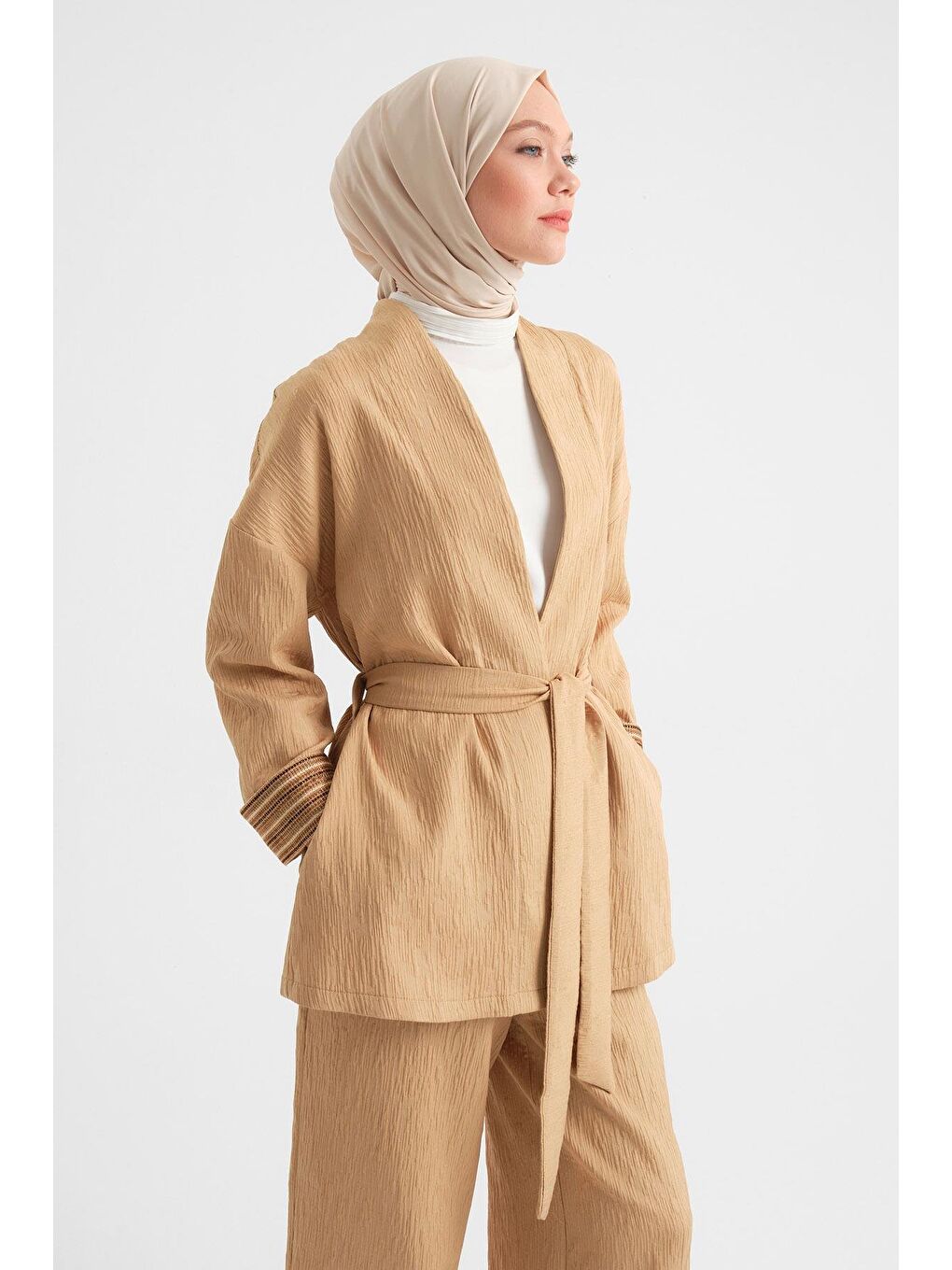Kahverengi Dokulu Kumaştan Kimono Takım 24Y6812 Camel-1