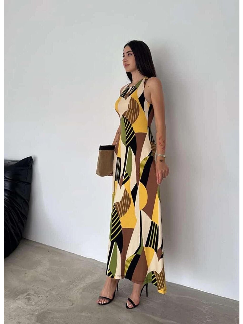 Sarı Desenli Sırt Çapraz Detay Elbise-1