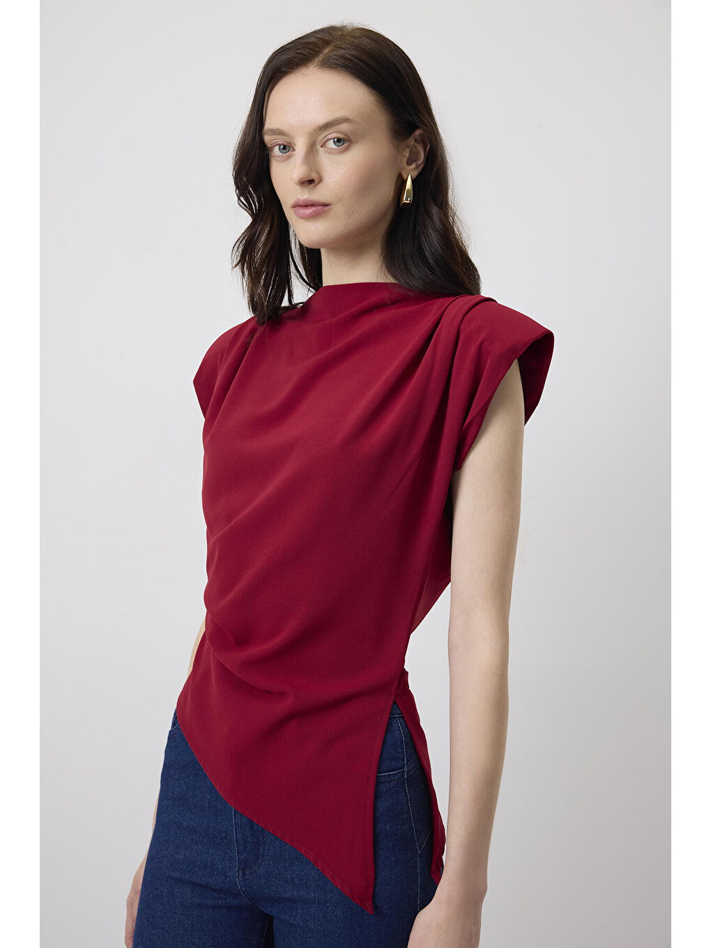 Bordo Omuz Pile Detaylı Bluz