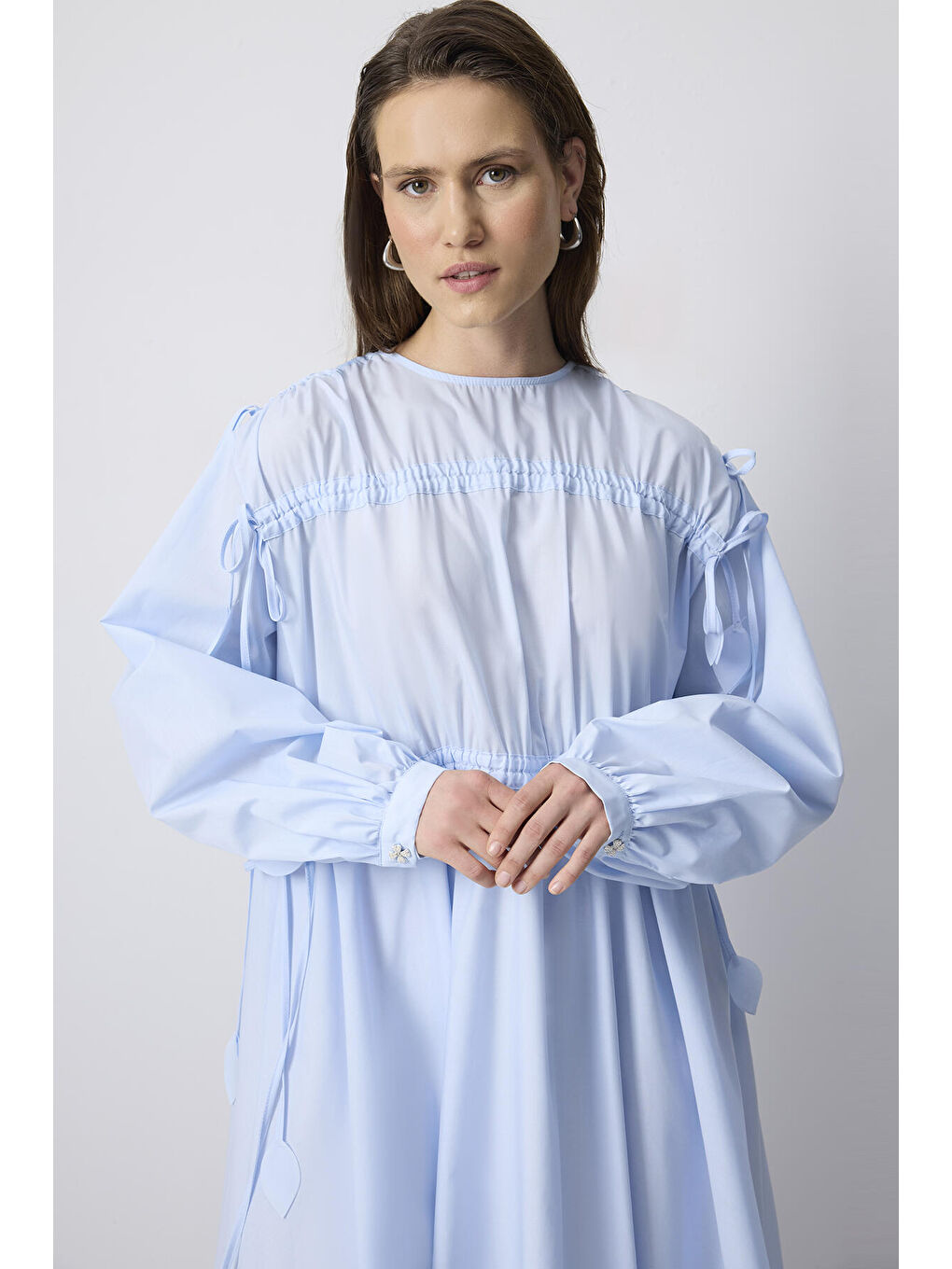 Mavi Yaprak Detaylı Biyeli Elbise-2