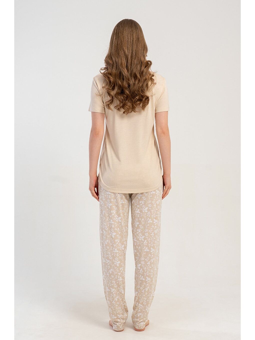 Damla Yaka Yarım Düğmeli Pijama Takımı Bej-512182-4