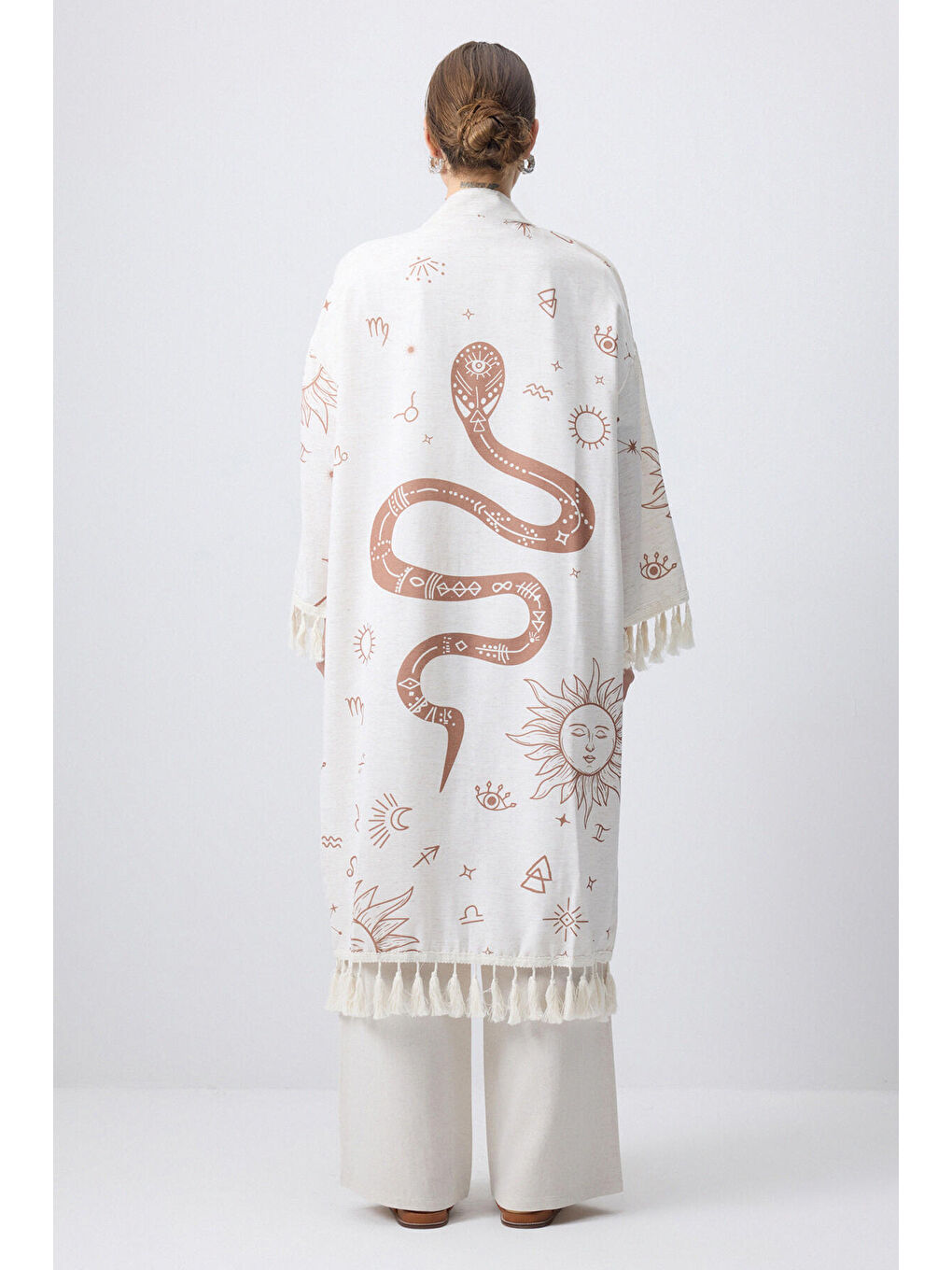 Bej Püskül Detaylı Desenli Kimono-4