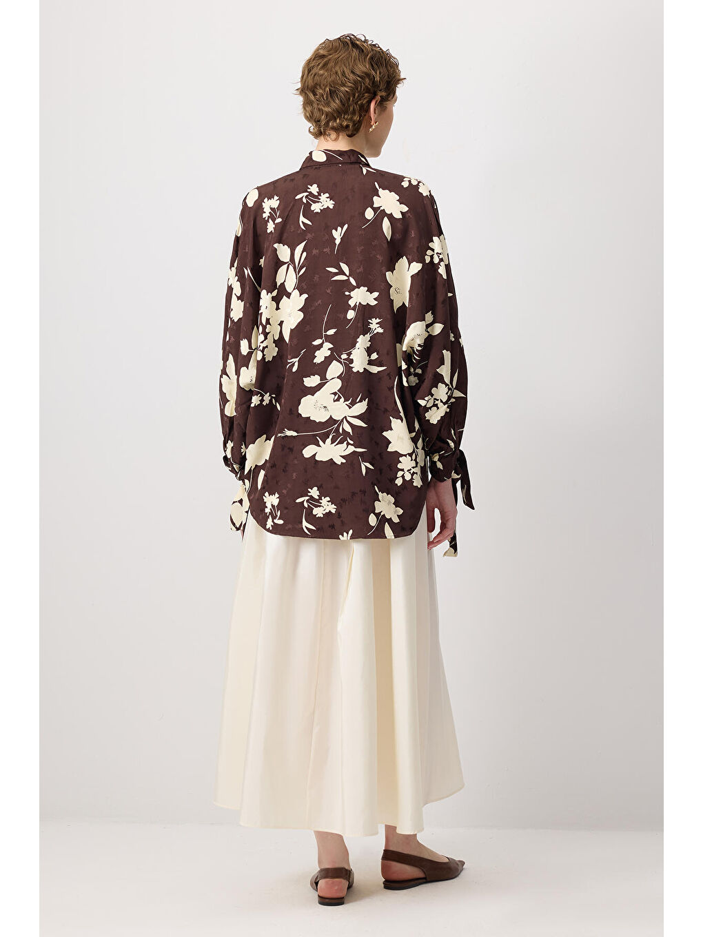 Siyah Jakarlı Saten Gömlek-3