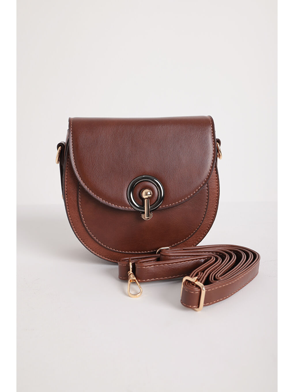 Beyaz Taba Çok Bölmeli Suni Deri Çapraz Çanta-1