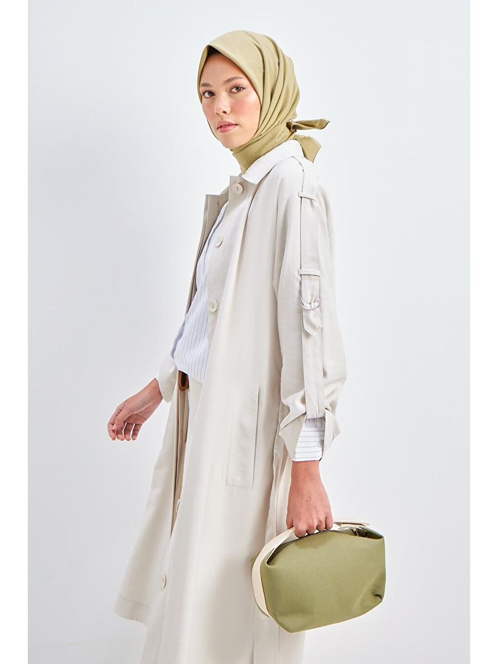 Bej Taş-Kolu Apoletli Düğmeli Trençkot-6