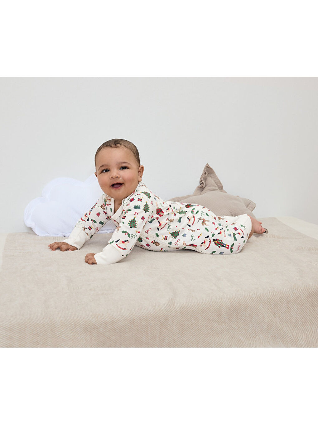 Beyaz Bebek Pijama, Tam. Baskılı