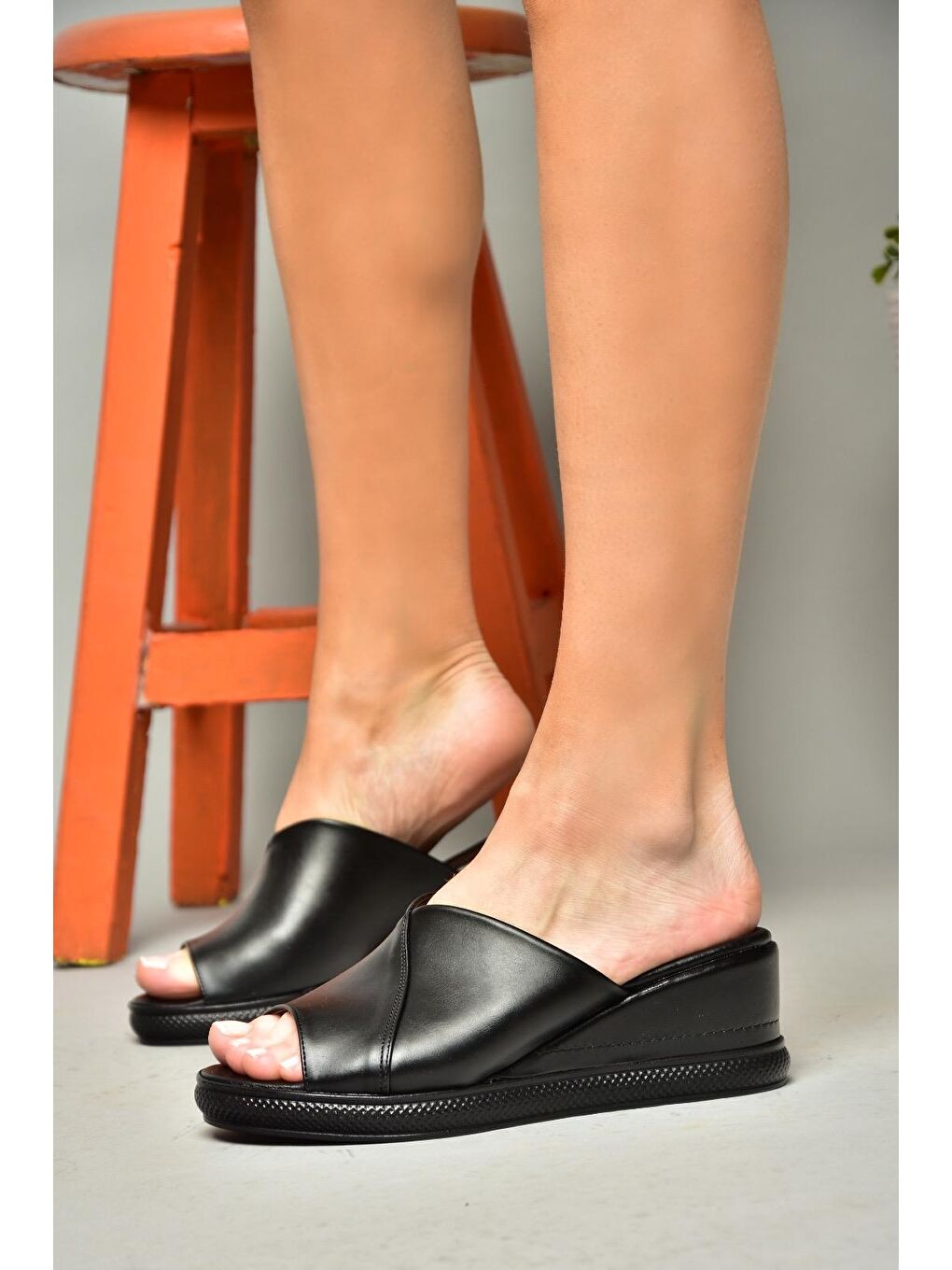 S6743068 Siyah Kadın Terlik-1