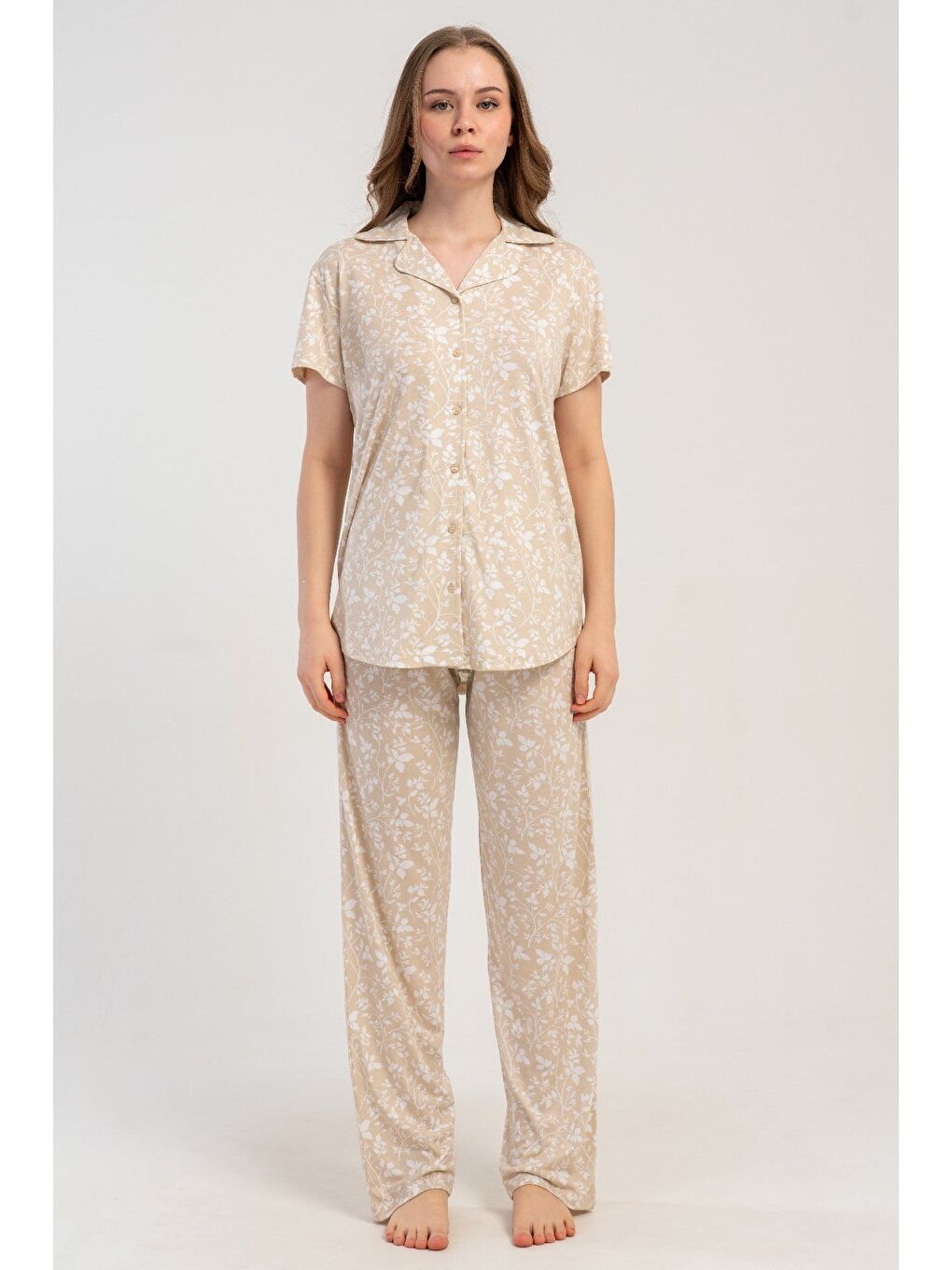 Gömlek Yaka Önden Düğmeli Pijama Takımı Bej-512180-1