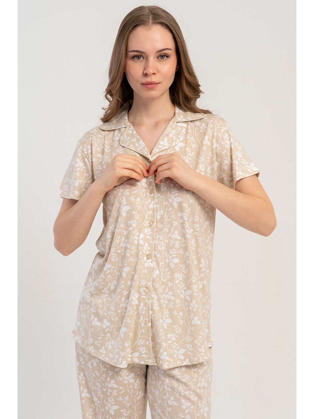 Gömlek Yaka Önden Düğmeli Pijama Takımı Bej-512180-2