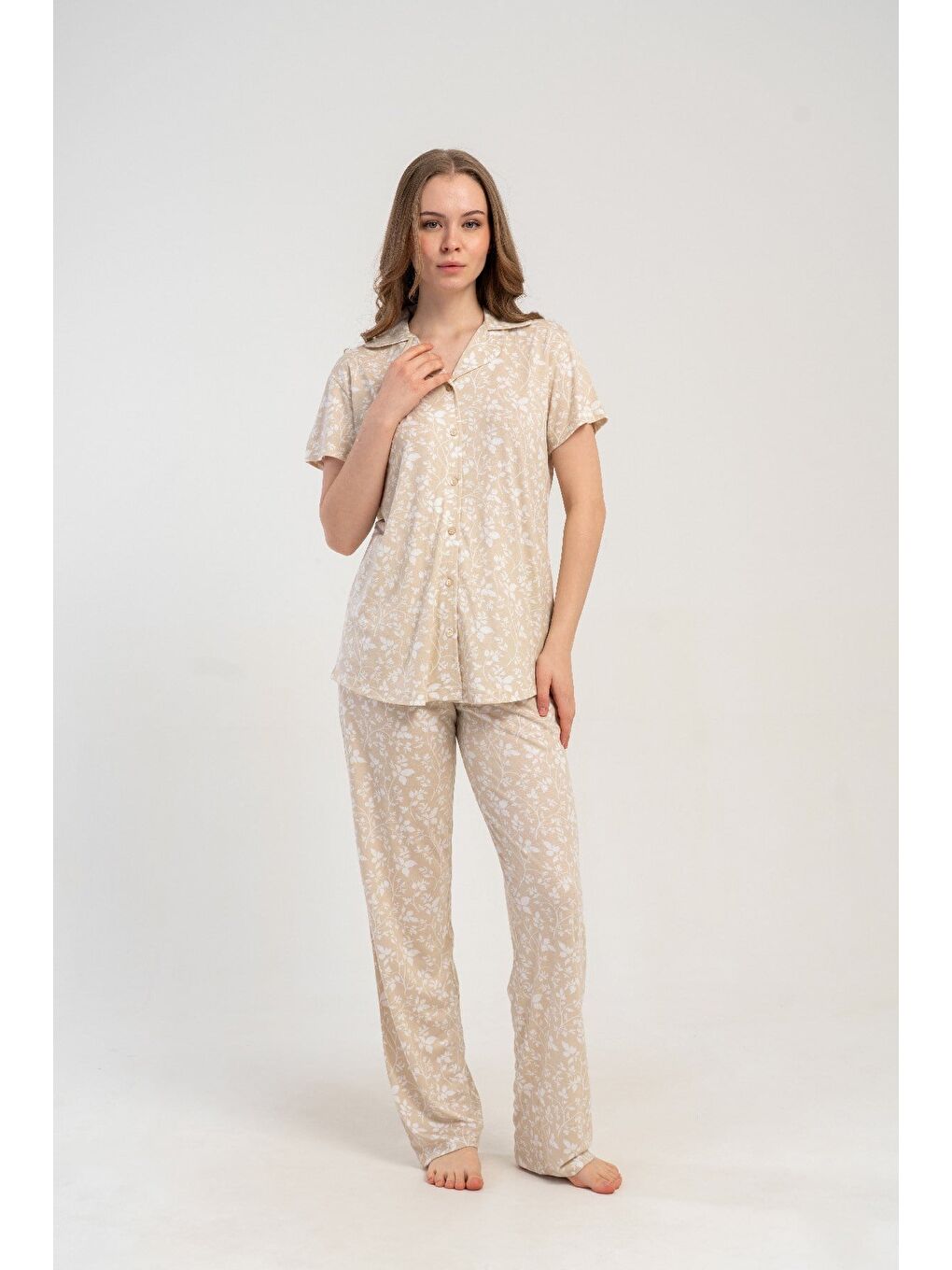 Gömlek Yaka Önden Düğmeli Pijama Takımı Bej-512180-3