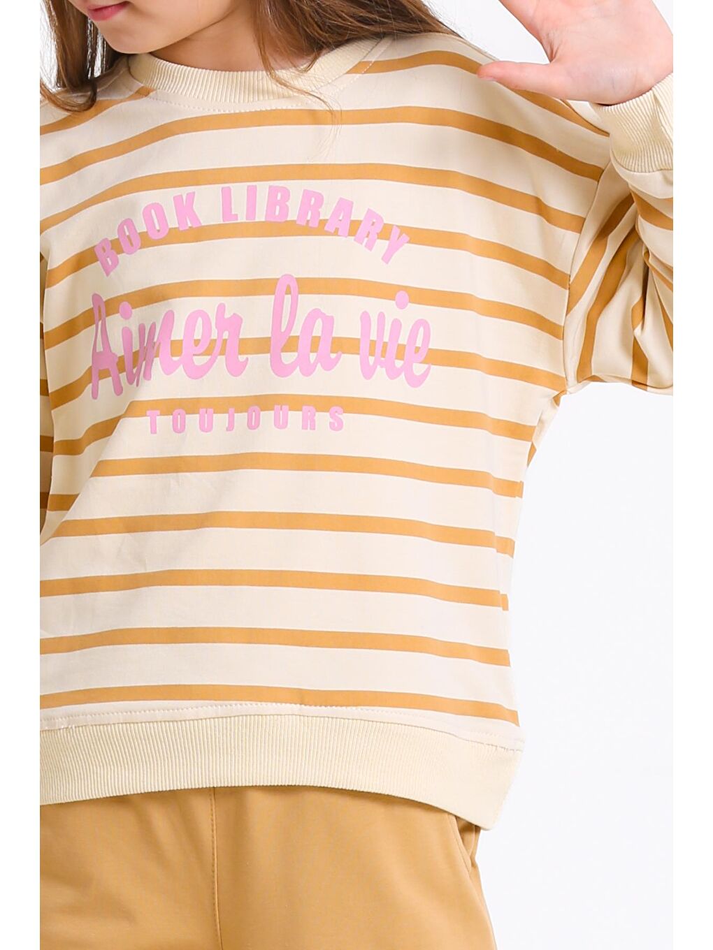 Kız Çocuk Bej Book Library Baskı 5-9 Yaş Takım - 23292-1-3