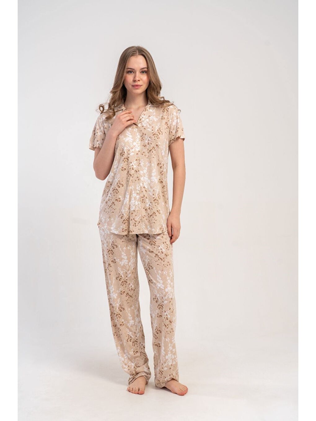 Kahverengi Gömlek Yaka Önden Düğmeli Pijama Takımı Açık Kahve-512236-4