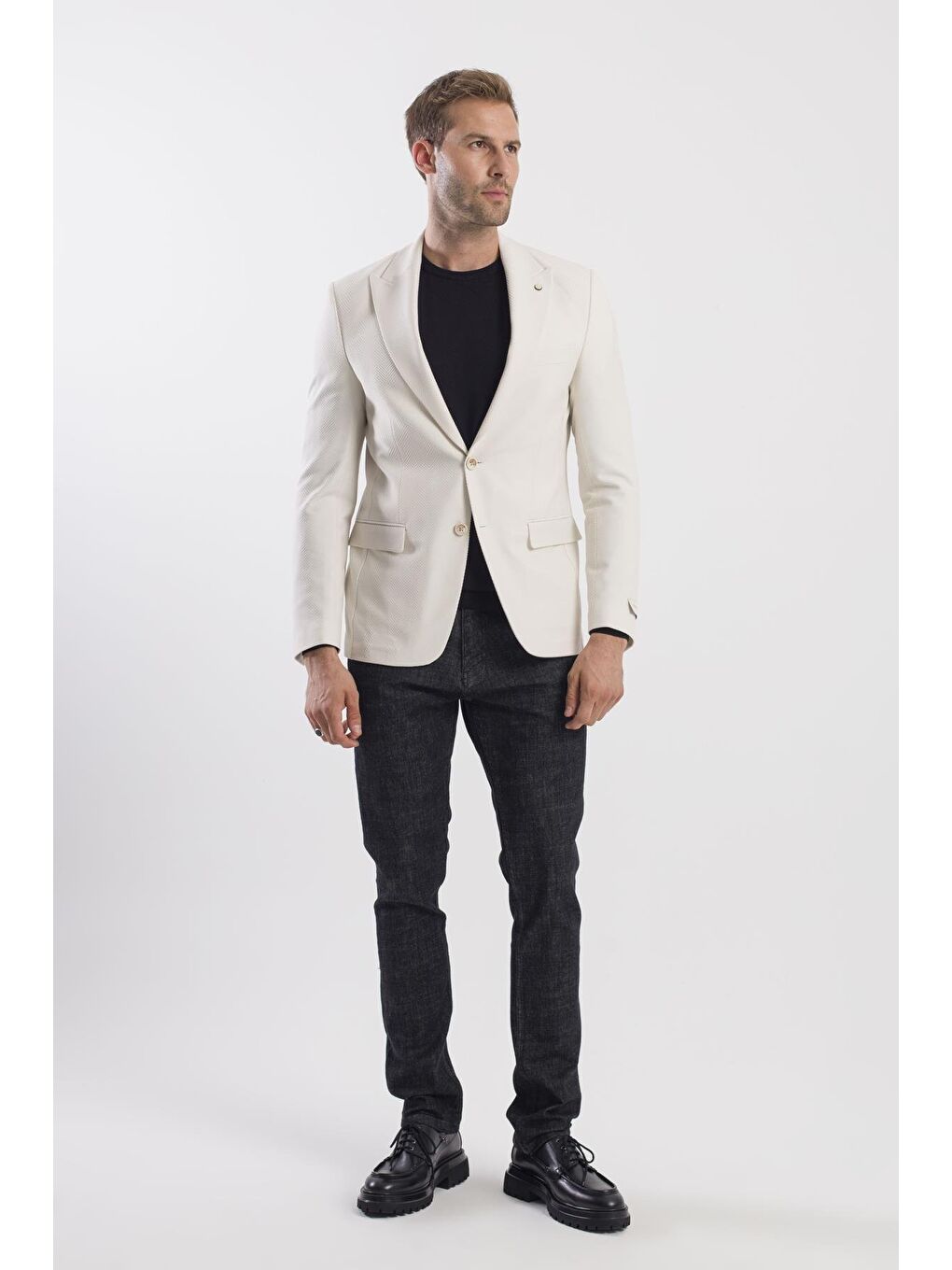 Ekru Krem Slim Fit Desenli Sivri Yaka Ceket-1