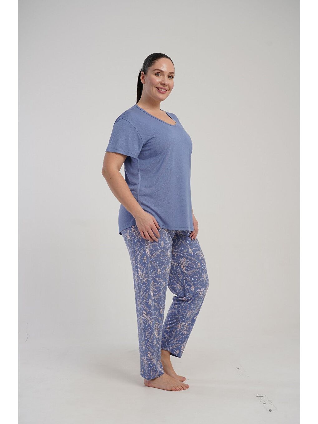 Büyük Beden Yuvarlak Yaka Kısa Kollu Pijama Takımı Mor-512248-2