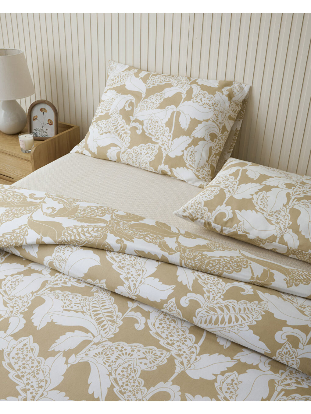 Gentle Swirl Kolay Ütülenir Çift Kişilik Nevresim Takımı 200x220 cm Sarı-2