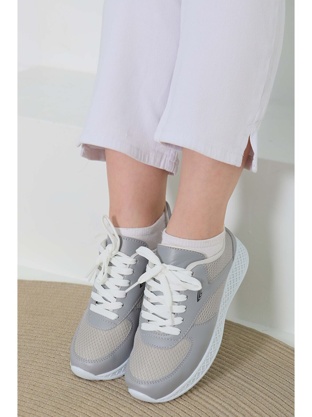 Kadın Gri Yüksek Taban Spor Ayakkabı - 27089-2