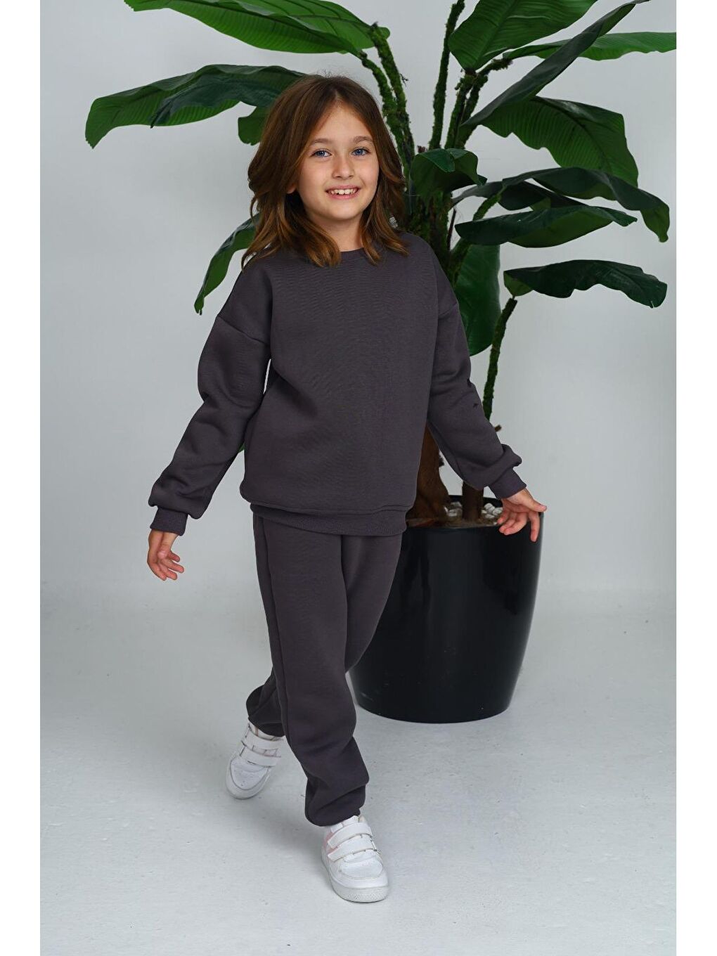 Gri Kız Çocuk Sweatshirt ve Pantolon Takımı – Füme Basic 5-14 Yaş 11094