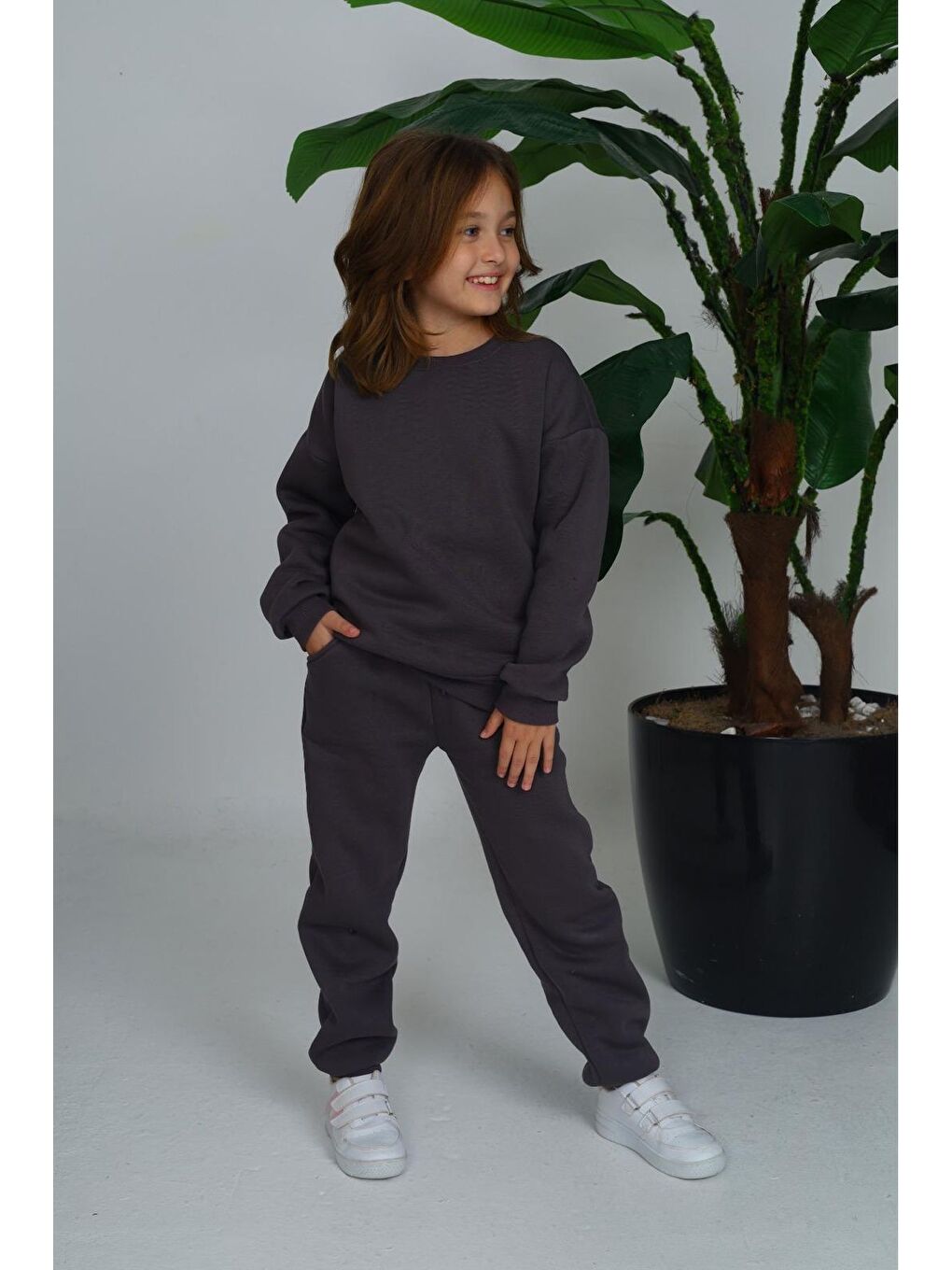 Gri Kız Çocuk Sweatshirt ve Pantolon Takımı – Füme Basic 5-14 Yaş 11094-1