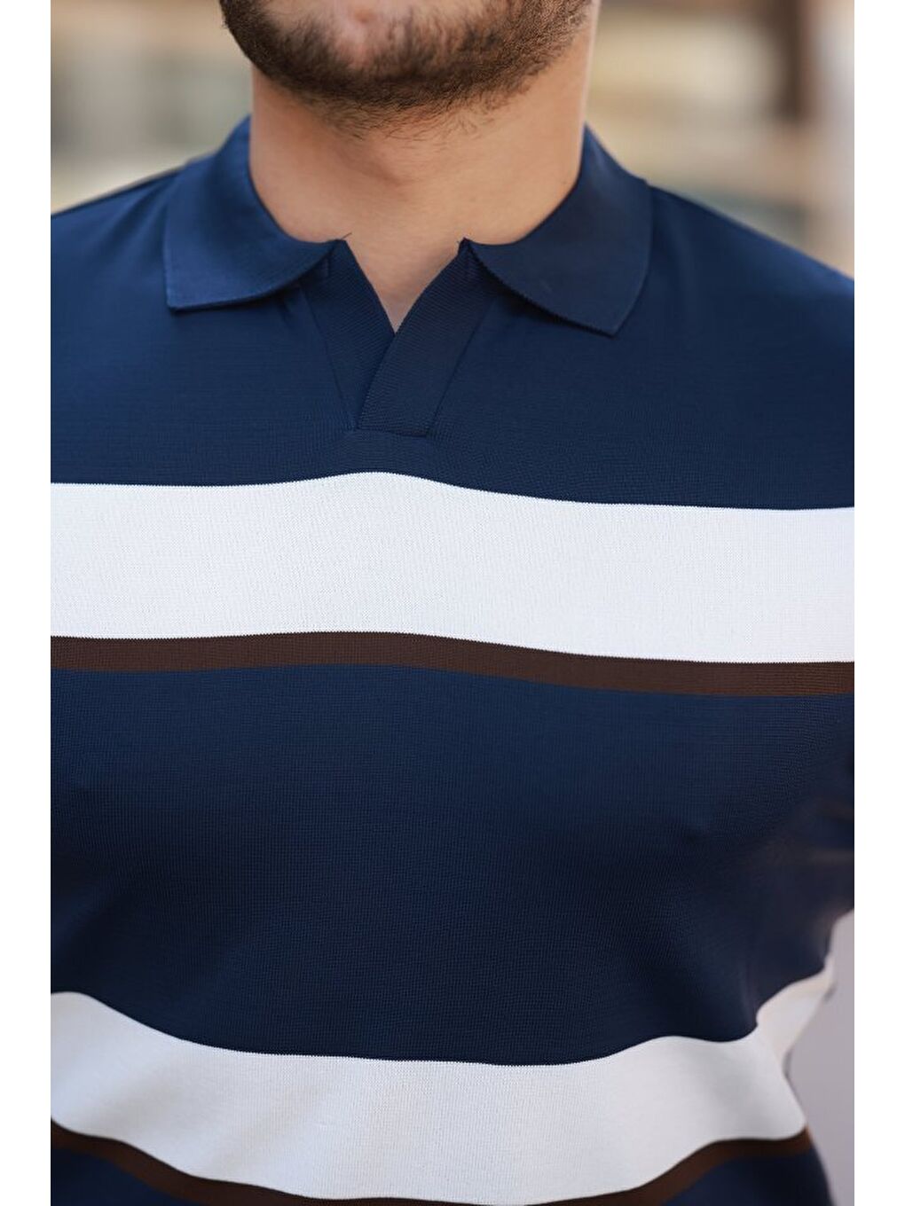 Lacivert Erkek Şerit Desenli Hemşire Yaka Kısa Kollu Tişört-2