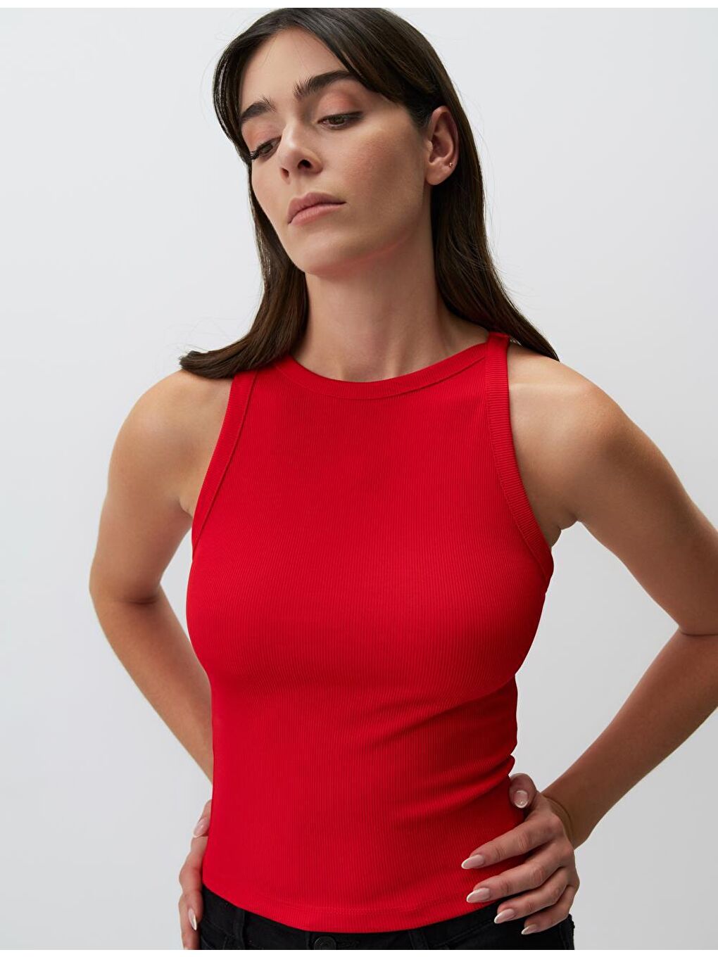 Kırmızı Dar Kesim Kolsuz Halter Yaka Basic Örme Atlet-4