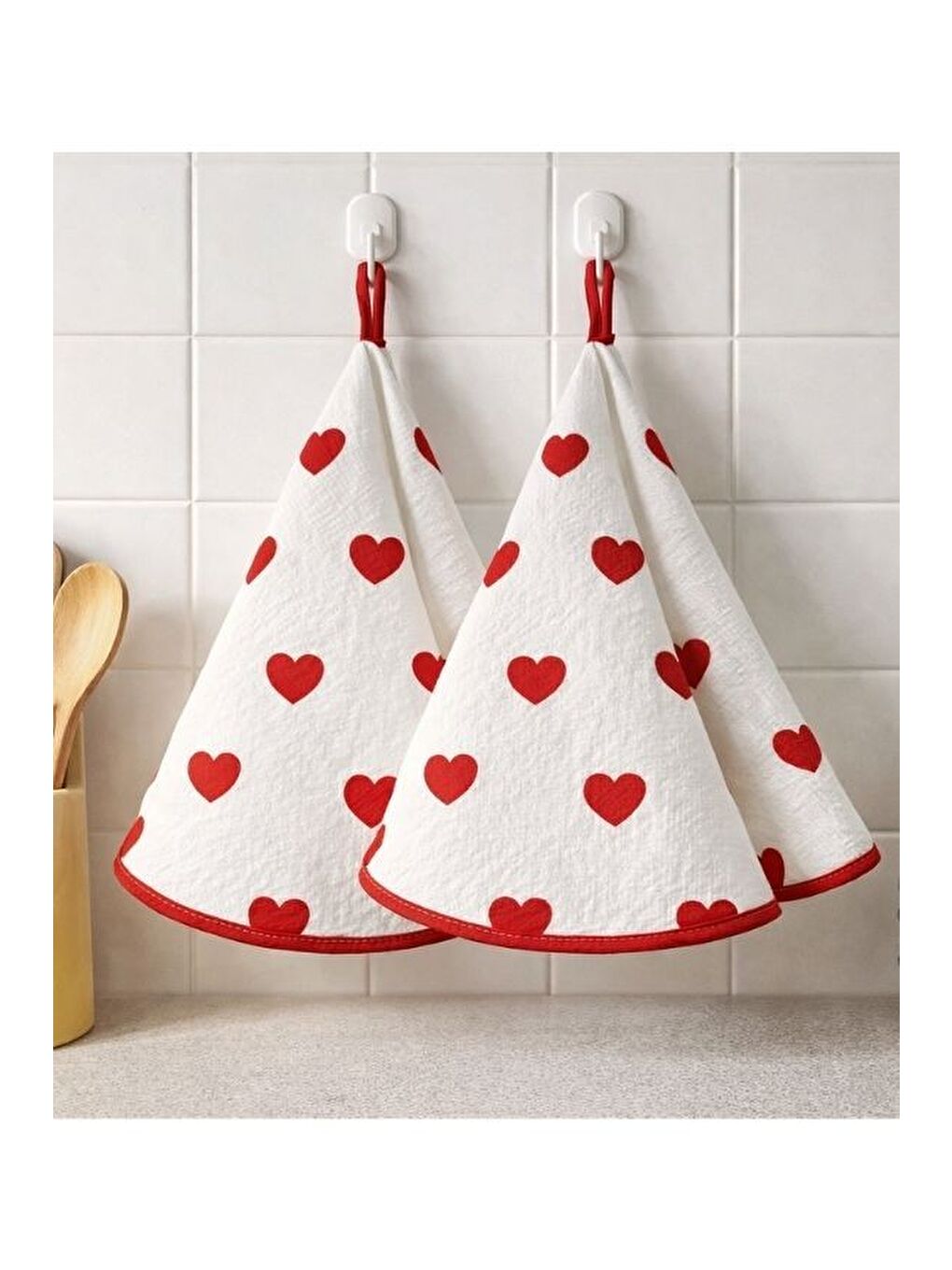 Kırmızı Yuvarlak Mutfak Kurulama Bezi – Askılı, Çok Amaçlı 70 Cm