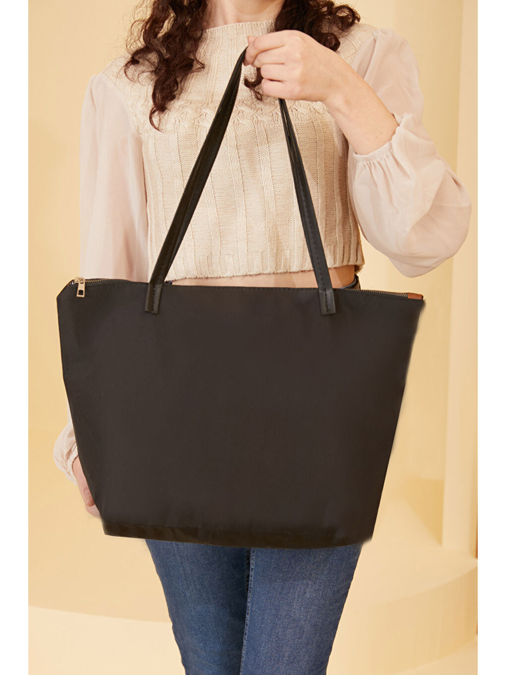 Kadın Siyah Lefties Kol Çantası - 26545-2