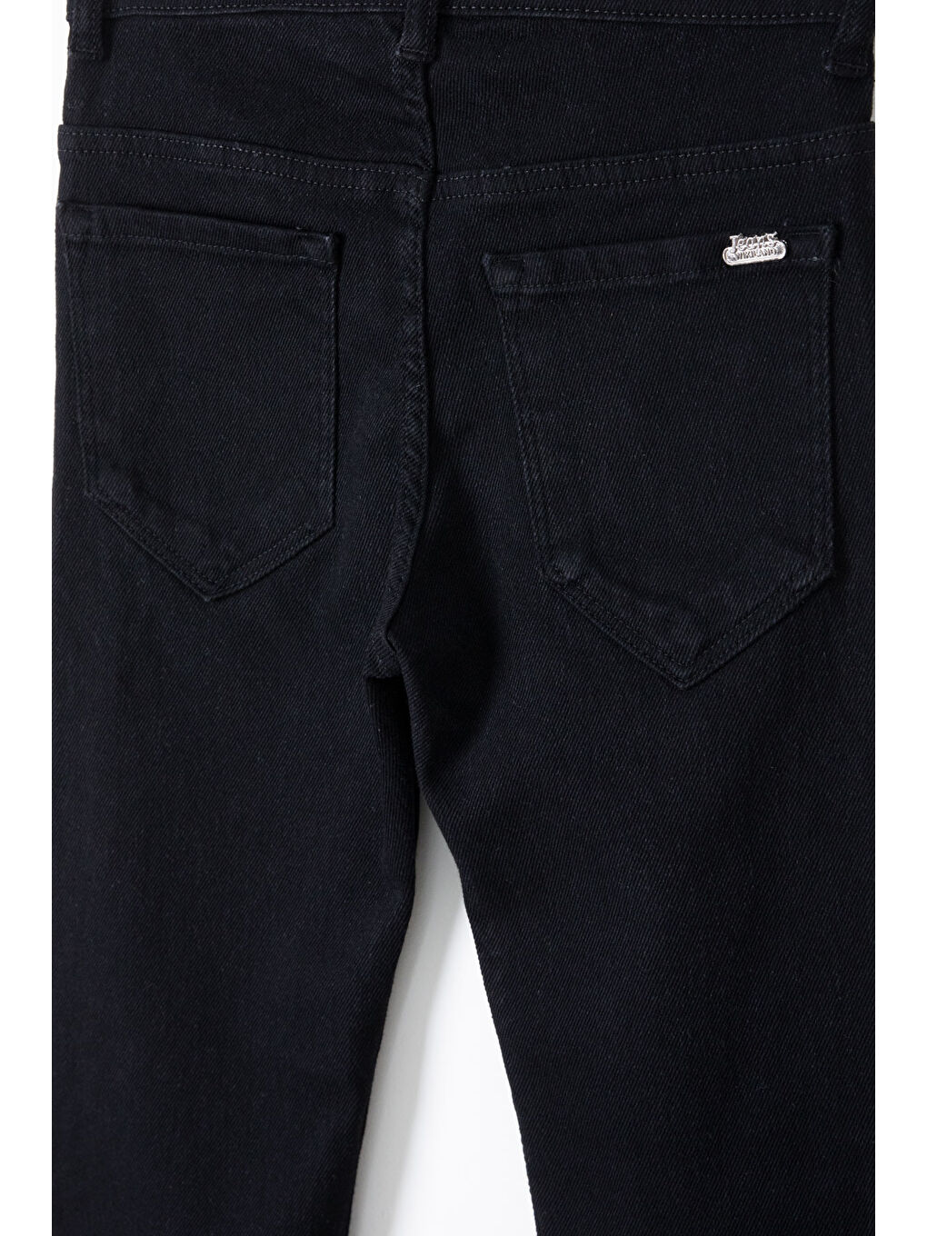 Siyah Dar Paça Cebi Logo Detaylı Erkek Çocuk Jean Pantolon 20497-3