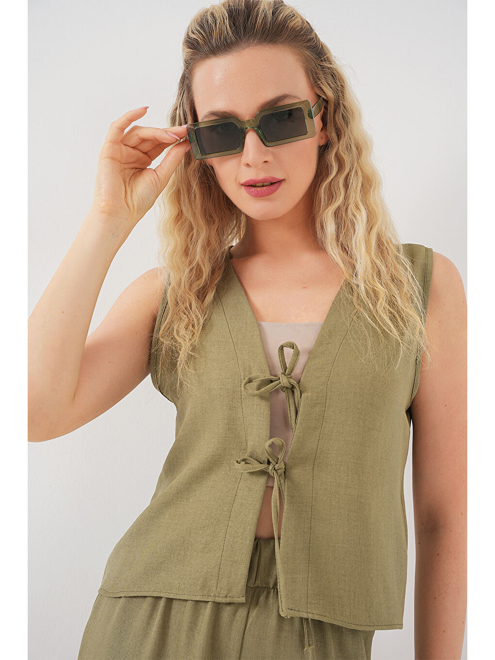 Yeşil Kadın Keten Görünümlü Sıfır Kol İkili Takım 6746 - Çağla-1