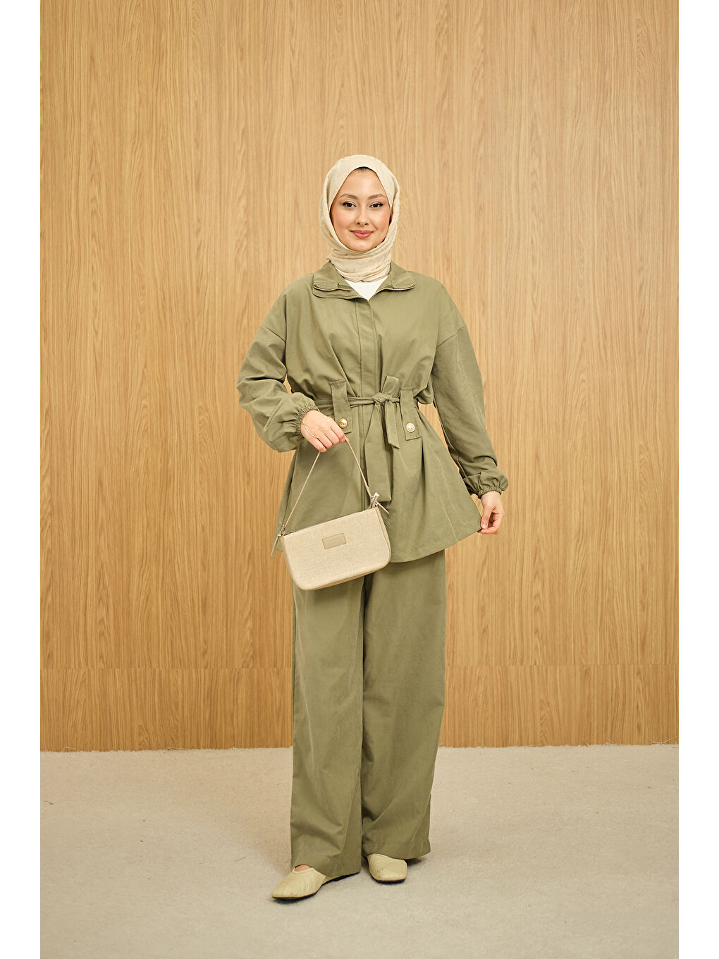 Kadın Gizli Fermuarlı Kemerli Pantolonlu Takım Küf Yeşil-3